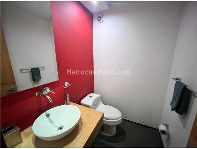 Apartamento en venta en Santa Barbara, Bogotá · foto 4 de 7