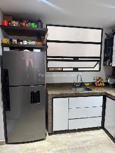 Apartaestudio en venta en Santa Barbara, Bogotá, 76 m² · foto 4 de 10