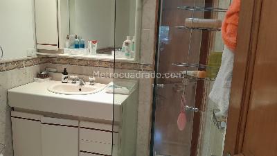 Apartamento de 4 alcobas en venta en Calleja Alta, Bogotá, 260 m² · foto 8 de 20