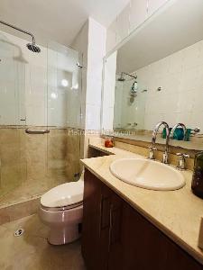 Apartamento de 2 alcobas en venta en El Castillo, Bogotá, 103 m² · foto 6 de 17