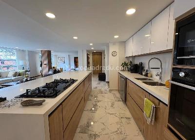 Apartamento en venta en Las Rosales, Bogotá · foto 6 de 19
