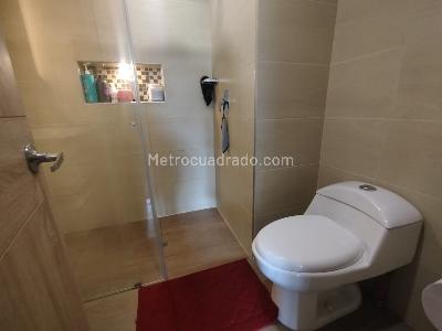 Apartamento en venta en Santa Barbara Occidental, Bogotá · foto 8 de 19
