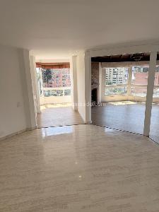Apartamento en venta en Los Rosales, Bogotá · foto 9 de 11
