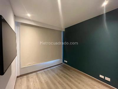 Apartamento de 2 alcobas en venta en Santa Barbara Occidental, Bogotá, 70 m² · foto 13 de 20