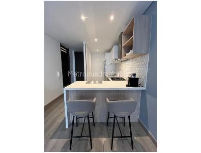 Apartamento de 2 alcobas en venta en Santa Barbara Occidental, Bogotá, 70 m² · foto 3 de 19