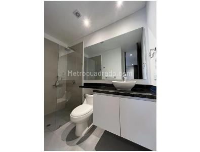 Apartamento de 2 alcobas en venta en Santa Barbara Occidental, Bogotá, 70 m² · foto 5 de 19