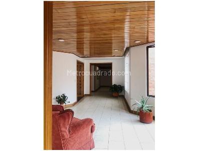 Apartamento en venta en La Carolina, Bogotá · foto 3 de 20