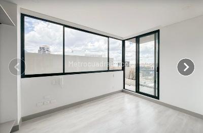 Apartamento de 2 alcobas en venta en Bella Suiza, Bogotá, 76 m² · foto 3 de 10