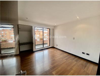 Apartamento de 3 alcobas en venta en San Patricio, Bogotá, 178 m² · foto 4 de 15