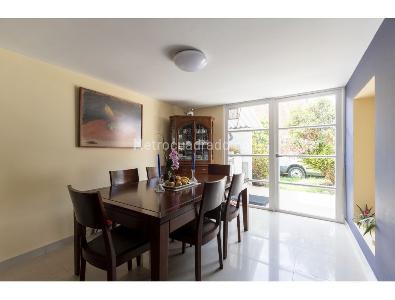 Casa de 4 alcobas en venta en Cordoba Niza, Bogotá, 314 m² · foto 5 de 15