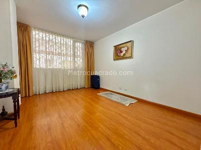 Apartamento en venta en Chico, Bogotá · foto 14 de 16