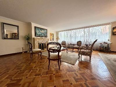 Apartamento en venta en Chico, Bogotá · foto 2 de 16