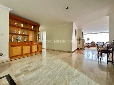 Apartamento en venta en Chico, Bogotá · foto 6 de 16