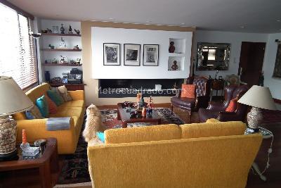 Apartamento de 3 alcobas en venta en Santa Barbara, Bogotá, 160 m² · foto 8 de 20