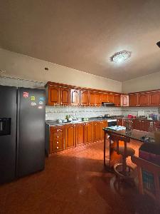 Casa de 5 alcobas en venta en Cabecera, Bucaramanga, 348 m² · foto 13 de 20