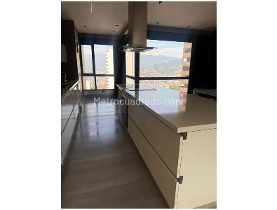 Apartamento de 3 alcobas en venta en El Campestre, Envigado, 198 m² · foto 4 de 20