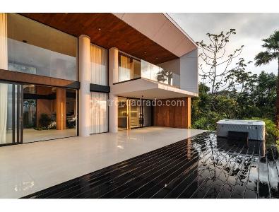 Casa de 4 alcobas en venta en Las Palmas, Medellín, 350 m² · foto 9 de 20