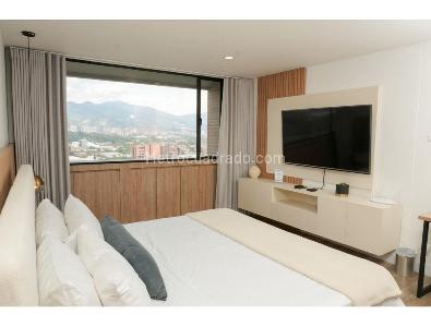 Apartamento en venta en El Poblado, Medellín · foto 7 de 13