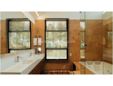 Casa de 4 alcobas en venta en Llanogrande, Rionegro, 500 m² · foto 5 de 8