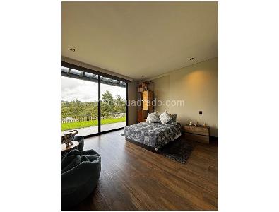 Casa de 3 alcobas en venta en Las Palmas, Envigado, 420 m² · foto 12 de 14