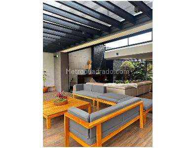 Casa de 3 alcobas en venta en Las Palmas, Envigado, 420 m² · foto 2 de 14