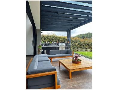 Casa de 3 alcobas en venta en Las Palmas, Envigado, 420 m² · foto 9 de 14