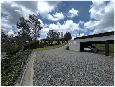 Casa de 4 alcobas en arriendo en Alto De Palmas, Rionegro, 730 m² · foto 12 de 15