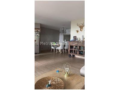 Casa de 3 alcobas en venta en San Lucas, Medellín, 270 m² · foto 19 de 20