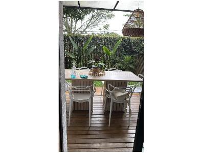 Casa de 3 alcobas en venta en San Lucas, Medellín, 270 m² · foto 2 de 20