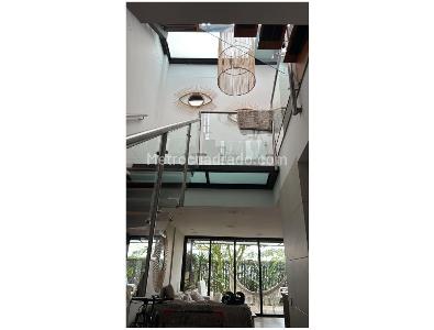 Casa de 3 alcobas en venta en San Lucas, Medellín, 270 m² · foto 4 de 20