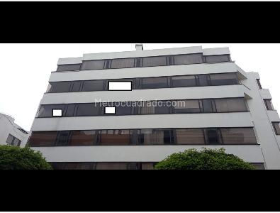 Apartamento de 3 alcobas en venta en Santa Barbara, Bogotá, 168 m² · foto 9 de 18