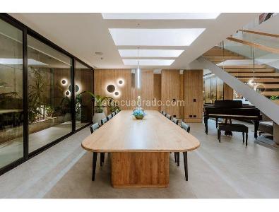 Casa de 5 alcobas en venta en Los Balsos, Medellín, 844 m² · foto 4 de 20