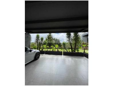 Casa de 3 alcobas en venta en Alto De Palmas, Envigado, 489 m² · foto 4 de 11