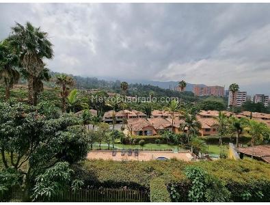Casa de 3 alcobas en venta en La Sebastiana, Envigado, 282 m² · foto 9 de 20