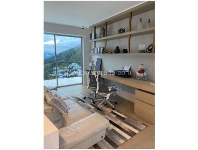 Casa de 3 alcobas en venta en Las Palmas, Medellín, 353 m² · foto 10 de 20