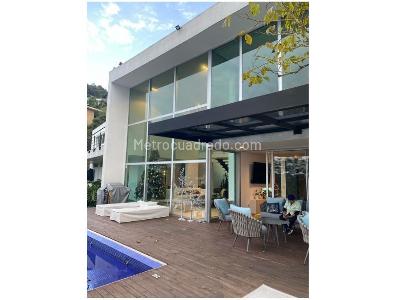 Casa de 3 alcobas en venta en Las Palmas, Medellín, 353 m² · foto 20 de 20