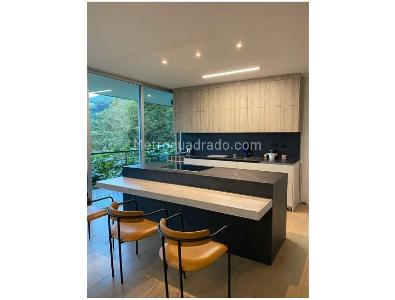 Casa de 3 alcobas en venta en Las Palmas, Medellín, 353 m² · foto 7 de 20