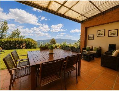Casa de 4 alcobas en venta en Alto De Las Palmas, Medellín, 595 m² · foto 7 de 20
