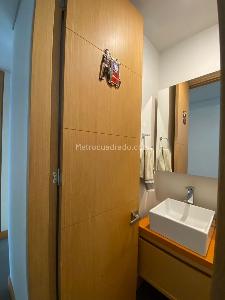 Apartamento de 2 alcobas en arriendo en El Poblado, Medellín, 97 m² · foto 14 de 20