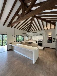 Casa de 4 alcobas en venta en Llanogrande, Rionegro, 700 m² · foto 2 de 20