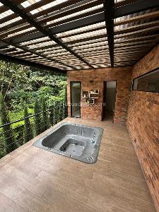 Casa de 4 alcobas en venta en Llanogrande, Rionegro, 700 m² · foto 6 de 20