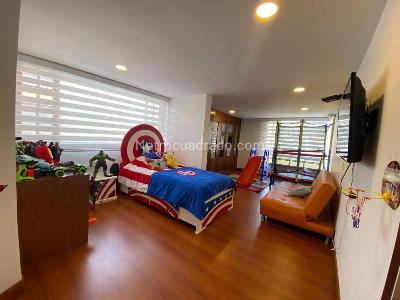 Casa de 3 alcobas en venta en San Jose De Bavaria, Bogotá, 380 m² · foto 8 de 11