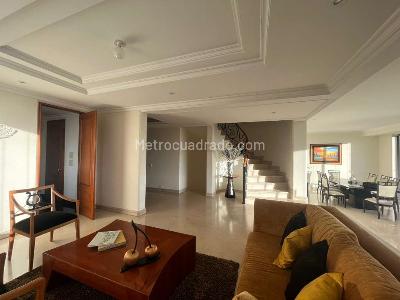 Casa de 5 alcobas en venta en Usaquen, Bogotá, 520 m² · foto 14 de 18