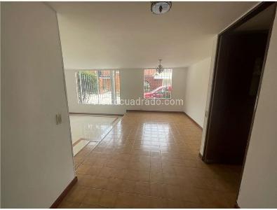 Casa de 4 alcobas en venta en Niza Cordoba, Bogotá, 153 m² · foto 12 de 18