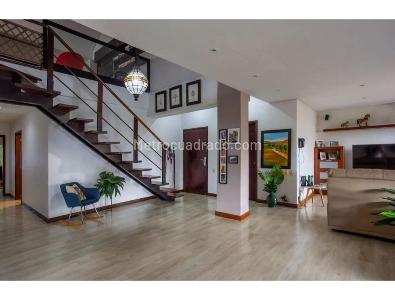 Apartamento de 4 alcobas en venta en La Tomatera, Medellín, 306 m² · foto 13 de 20