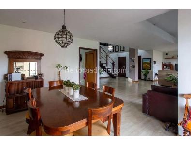 Apartamento de 4 alcobas en venta en La Tomatera, Medellín, 306 m² · foto 18 de 20