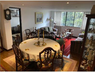Apartamento de 3 alcobas en venta en Niza Viii, Bogotá, 113 m² · foto 8 de 18