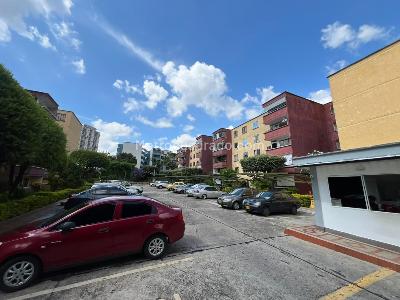 Apartamento en venta en El Bosque, Floridablanca · foto 9 de 16
