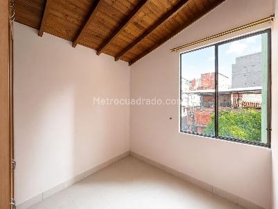 Apartamento en venta en Buenos Aires, Medellín · foto 14 de 16