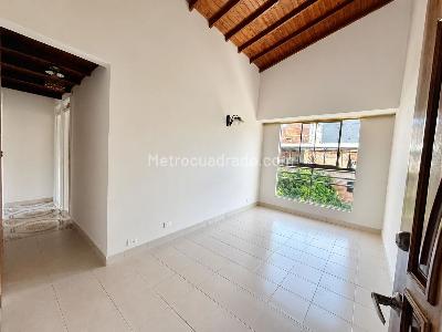 Apartamento en venta en Buenos Aires, Medellín · foto 5 de 16